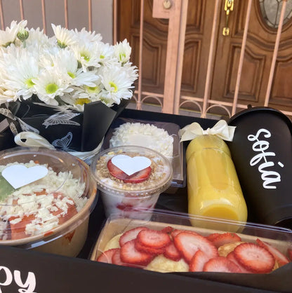 Desayuno sorpresa en Ciudad Juárez | Bandeja de madera
